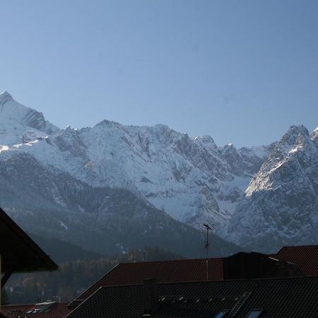Ferienwohnung Am Kurpark -Wohnung 3,150Qm- Mit Lift Garmisch-Partenkirchen Ngoại thất bức ảnh